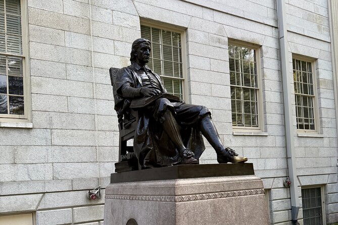 Harvard's Haunts Solo Smart Phone Guided App Ghost Walking Tour - How the app affects the experience