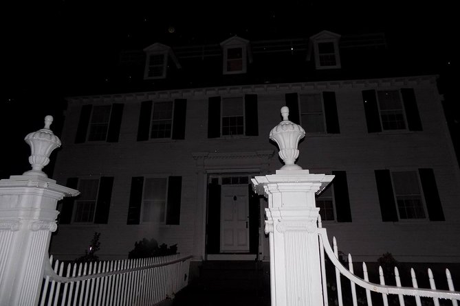 Haunted Footsteps Best Ghost & Paranormal Salem Tour - The Witch House and Judge Jonathan Corwin