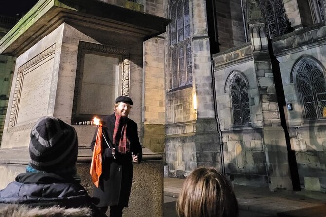Haunted Histories walking Tour - Barrie’s Close and the city’s tightest corners
