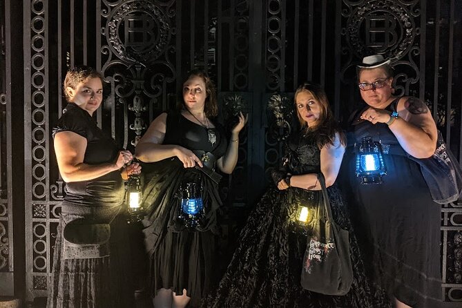 Haunted History Walking Tour of Providence - RISD buildings and the art school’s lingering spirits