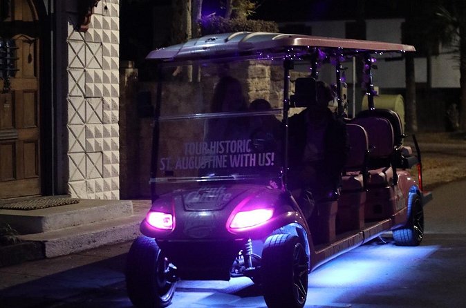 Haunted in Pink Ghost Tour - What the short format does well