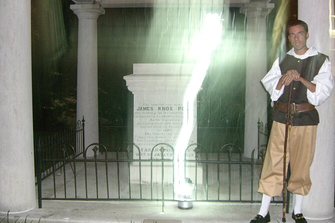 Haunted Nashville Night-Time Walking Tour with Costumed Guide - Key points to know before you go