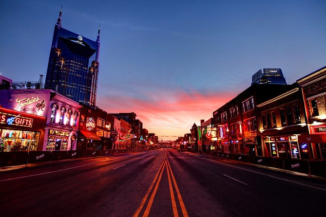 Haunted Nashville's Murder & True Crime VIP Ghost Bus Tour - Skull’s Rainbow Room and the story of David Schulman