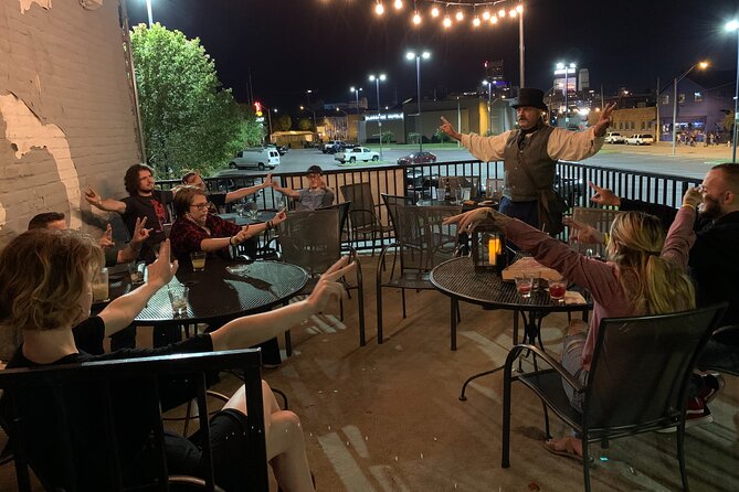Haunted Pub Crawl in Memphis - The 45-minute finale at Earnestine & Hazel’s