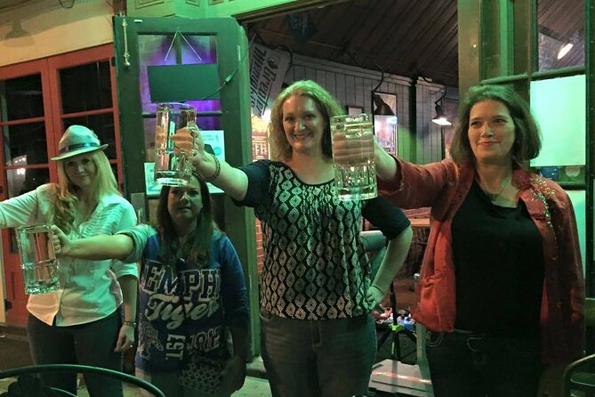 Haunted Pub Crawl in Memphis - How the guides affect the night