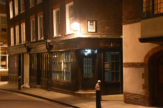 Haunted Pub Tour of London - The Cockpit and its bloodsport past