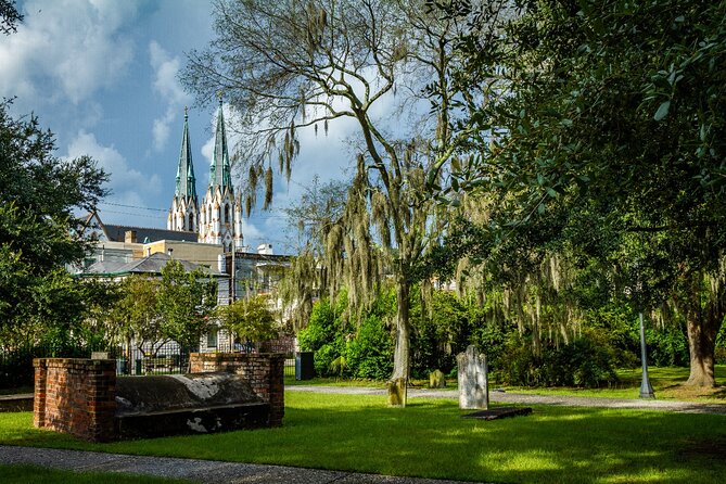 Haunted Savannah Self-Guided Walking Audio Tour - Reynolds Square and the vanished Pulaski Hotel