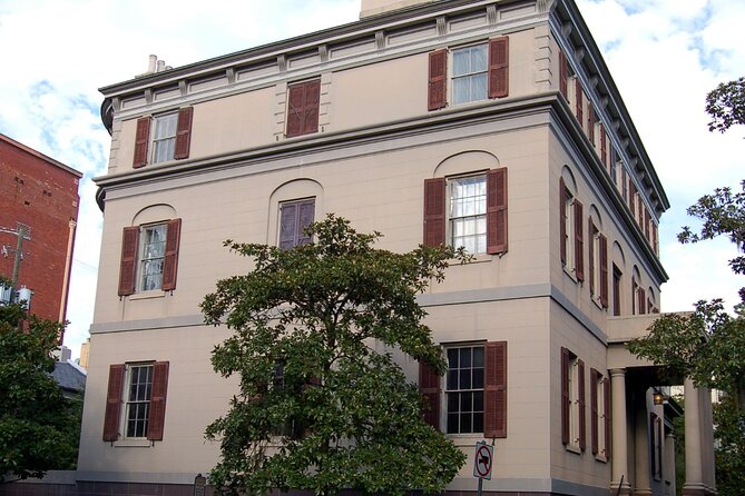 Haunted Savannah Self-Guided Walking Audio Tour - Getting started in Savannah without a guide