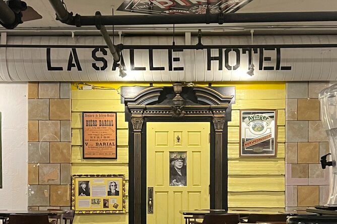 Haunted Seattle Spooktacular Ghost Walking Tour - Pike Place Bar & Grill and the overhead view