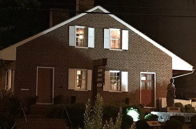 Haunted Smart Phone App Location Aware Walking Tour in Gettysburg - Ending at the Jennie Wade House