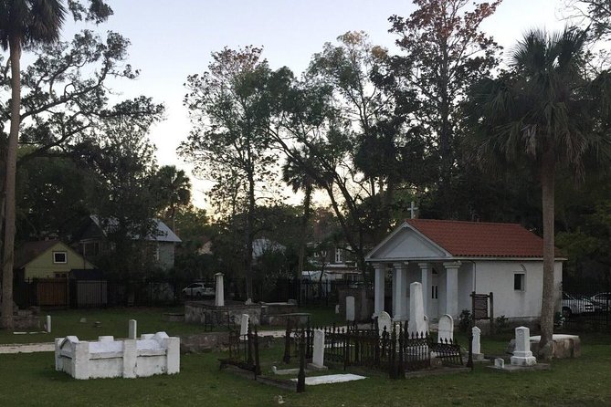 Haunted Trolley Tour of St Augustine - Potter’s Wax Museum adds a theatrical change of pace