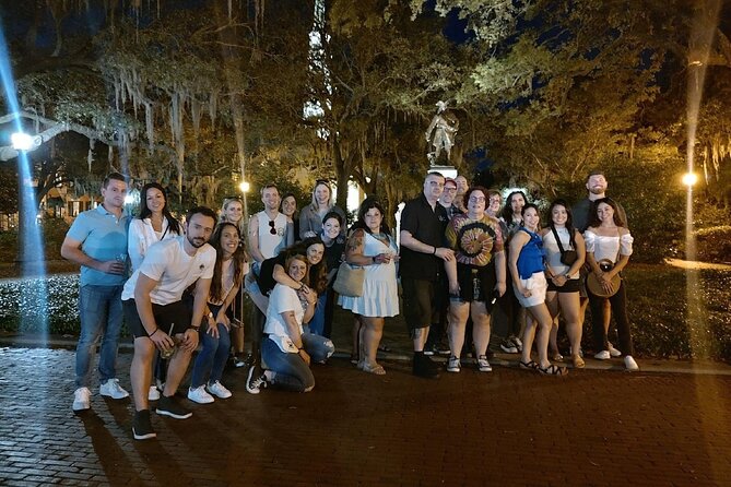 Hell Cat Ghost Tour - Savannah's Haunts and Horror - Why a 9 pm start works in Savannah