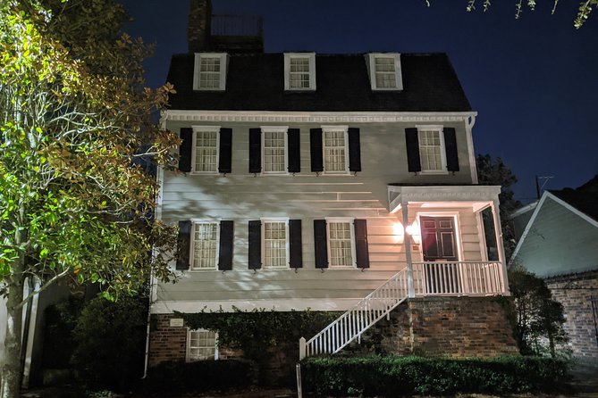 Hell Cat Ghost Tour - Savannah's Haunts and Horror - Group size, access, and the practical walking experience