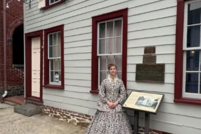 Historic Jennie Wade Birthplace Ghost Hunt w/ Equipment - Planning the evening in Gettysburg