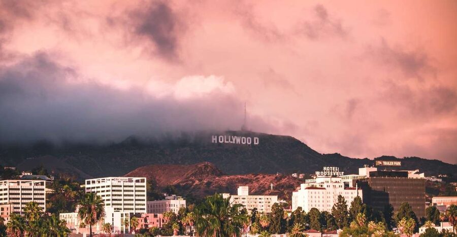 Hollywood: Haunted Walking Tour, True Crime, Creepy Tales - Key points at a glance