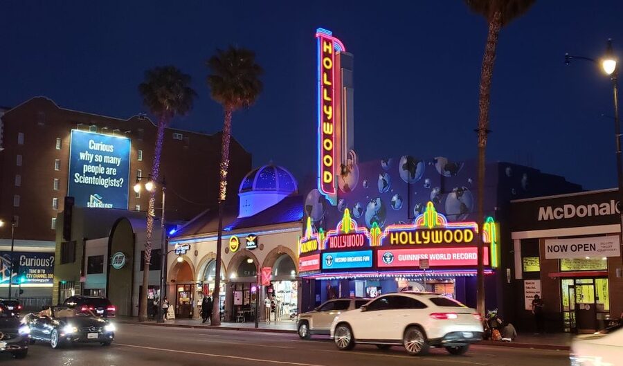 Hollywood: Haunted Walking Tour, True Crime, Creepy Tales - The Roosevelt Hotel and the Marilyn Monroe legend