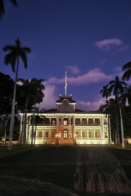 Honolulu: Ghosts of Old Honolulu Walking Tour - The Royal Palace and Honolulu’s royal past