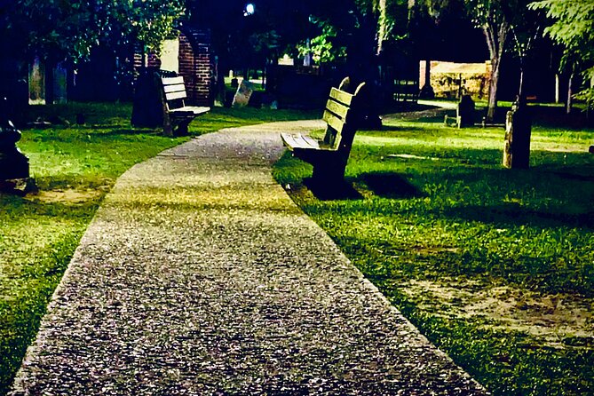 Interactive Paranormal Ghost Walking Tour in Savannah Georgia - Mercer Williams House and the story behind Midnight in the Garden of Good and Evil