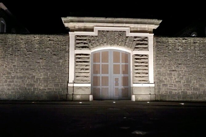 J Ward Lunatic Asylum Ghost Tour - Ghost equipment and the question of proof