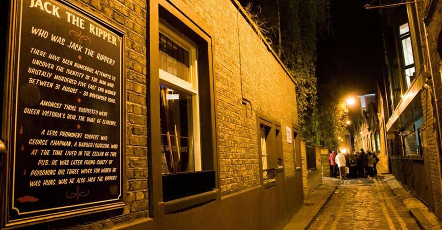Jack The Ripper Museum & See 30+ London Top Sights Tour - Why this tour works for a first London day