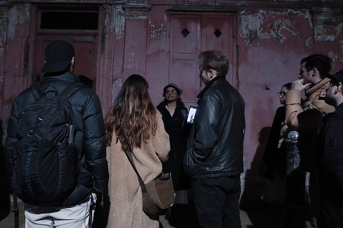 Jack the Ripper: Night Murder Mystery Walking Tour in London - Why this Whitechapel walk works so well at night