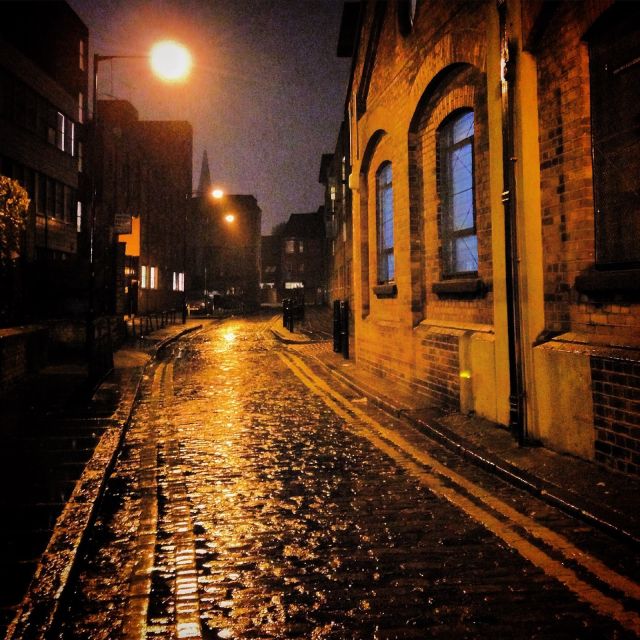 Jack the Ripper: Solve the Crime Walking Tour (Kids Free!) - Key points at a glance