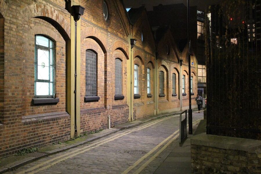 Jack The Ripper Tour in London's East End - Goulston Street and the question of evidence