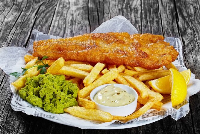 Jack the Ripper Tour Whitechapel Plus Fish and Chips - The White Hart and Whitechapel’s hard realities
