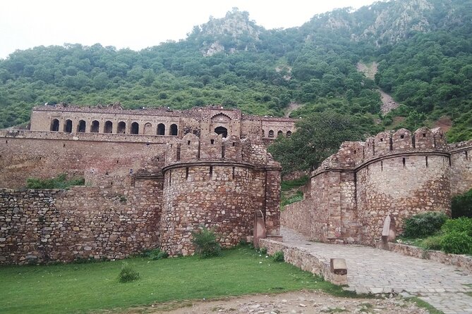 Jaipur to Chandbaori Stepwell & Haunted Bhangarh Private Trip - Why this Jaipur day trip works