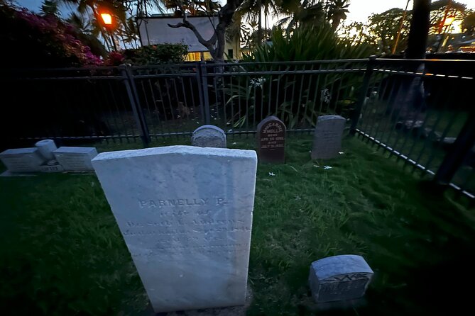 Kailua-Kona Haunted History Walking Ghost Tour - Kamakahonu and Kamehameha’s final home