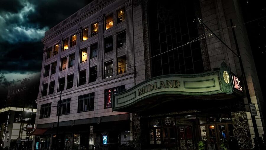 Kansas City: Wraiths & Whiskey Ghost Tour - How much value do you get for $24?