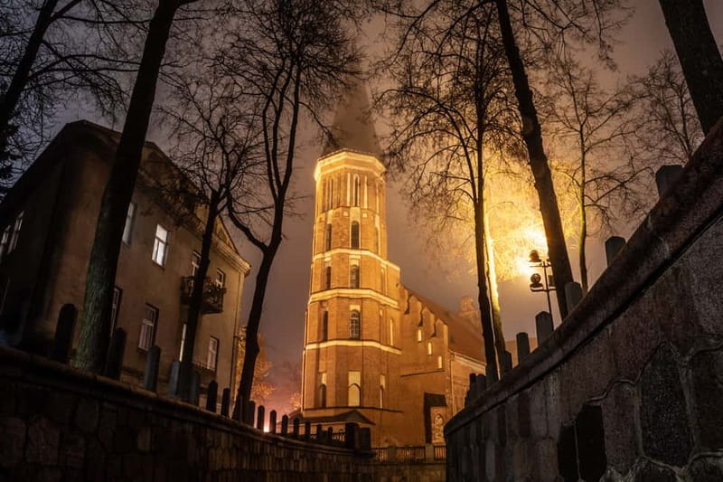 Kaunas: Old Town Private Ghost Tour - Starting beside Kaunas Castle