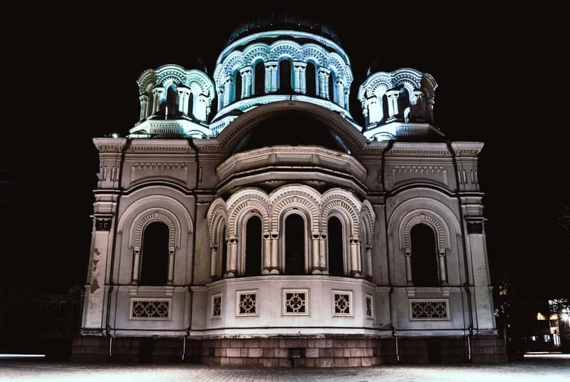 Kaunas: Old Town Private Ghost Tour - Cruel punishments and the power of city officials