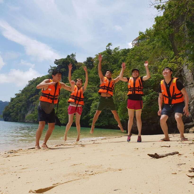 Ko Lanta: Ko Aung, Ko Phee Ghost Cave Island, Talabeng Kayak - Kayaking around Talabeng Island
