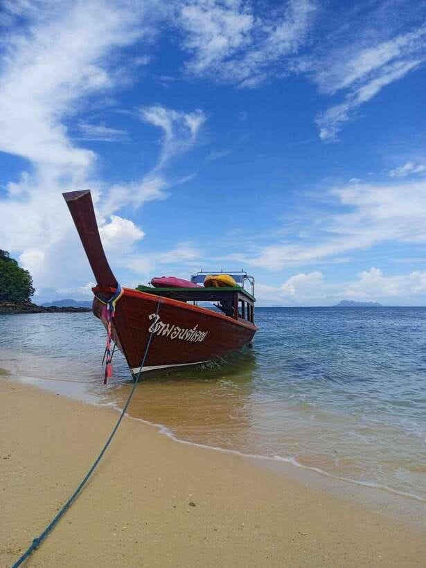 Ko Lanta: Ko Aung, Ko Phee Ghost Cave Island, Talabeng Kayak - What the $32 price really includes
