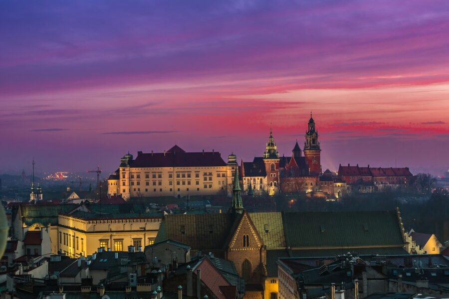 Krakow: Evening Walking Tour with Spooky Stories - Florian Gate and the darker side of Krakow’s walls