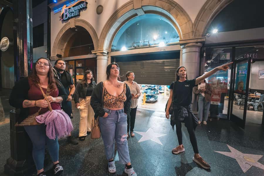 LA Ghosts: Terrors of Tinseltown Tour - A short walk with straightforward logistics