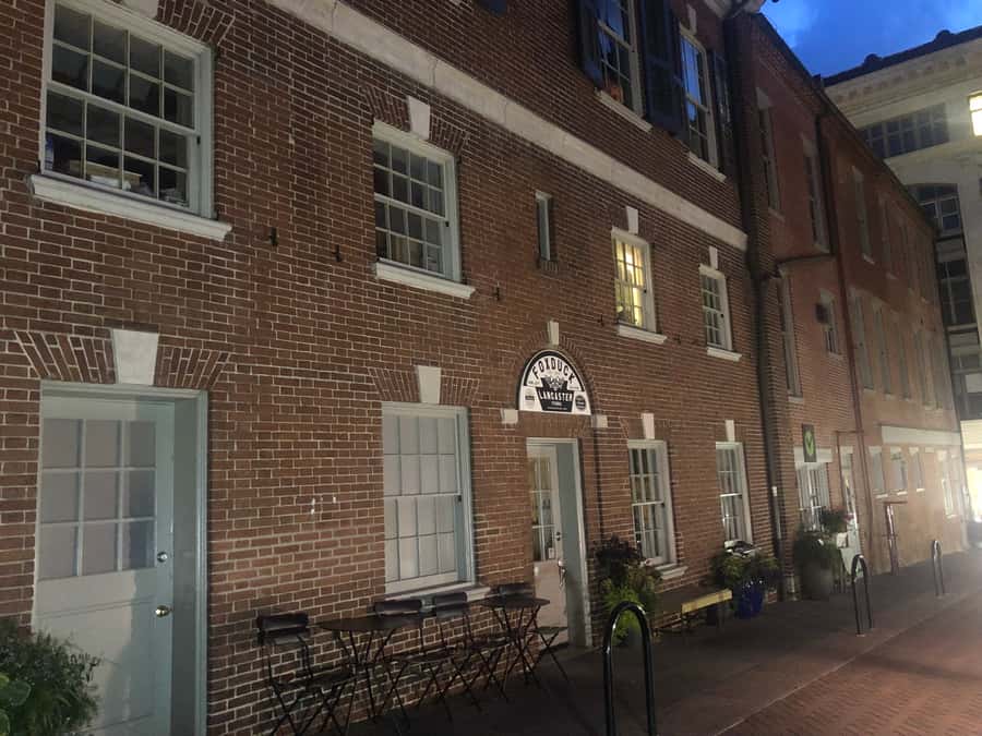 Lancaster: Evening Ghost Tour by Candlelight - Key points to know before you go