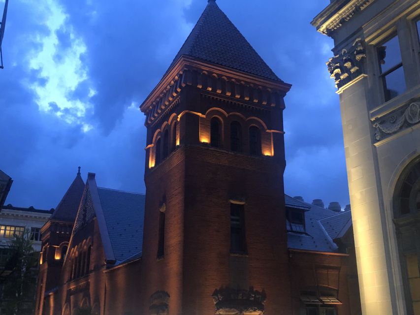 Lancaster: Evening Ghost Tour by Candlelight - The stories behind the scares