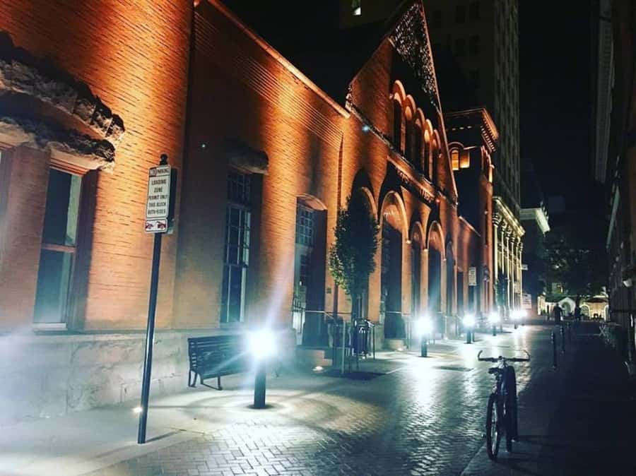 Lancaster: Evening Ghost Tour by Candlelight - Beginning at the Soldiers and Sailors Monument