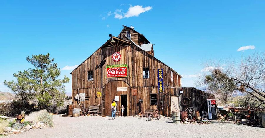 Las Vegas Eldorado Canyon & Nelson Ghost Town Adventure Tour - The drive to Eldorado Canyon