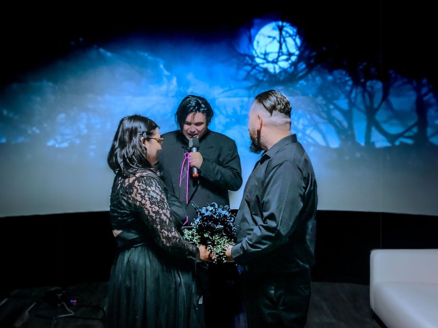 Las Vegas: Haunted House Wedding Ceremony + Photography - Costumes, Seating, and Chapel Comfort