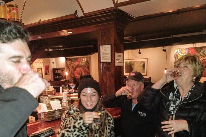 Late Night Savannah Haunted Pub Crawl - Colonial Park Cemetery and Savannah After Dark