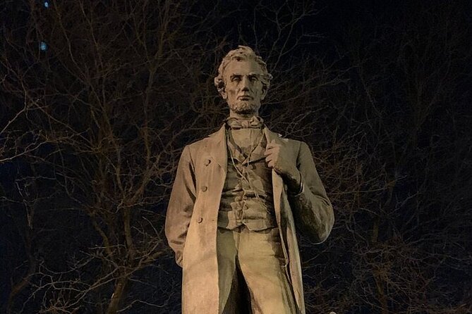 Lincoln Park Hauntings Ghost Investigation Tour - The old City Cemetery and Lincoln Park Zoo