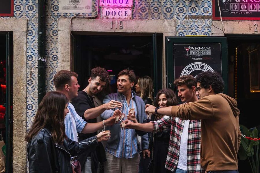 Lisbon: Private Dark History Walking Tour with Drinks - Practical Details That Matter