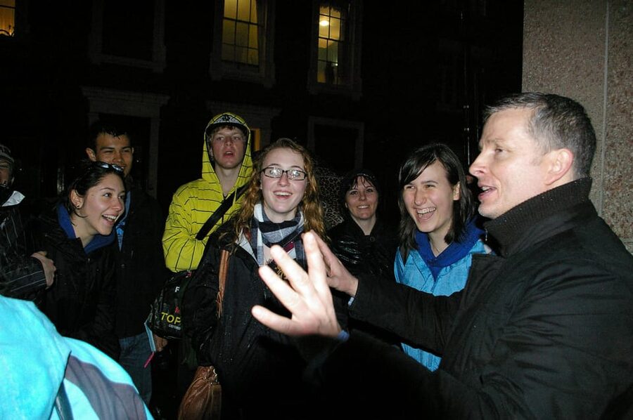 London: Beyond Jack the Ripper Serial Killers Walking Tour - Fleet Street and the middle section of the walk