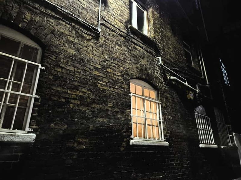 London: Dr Blood's Immersive Jack the Ripper Walking Tour - Five things to know before you book