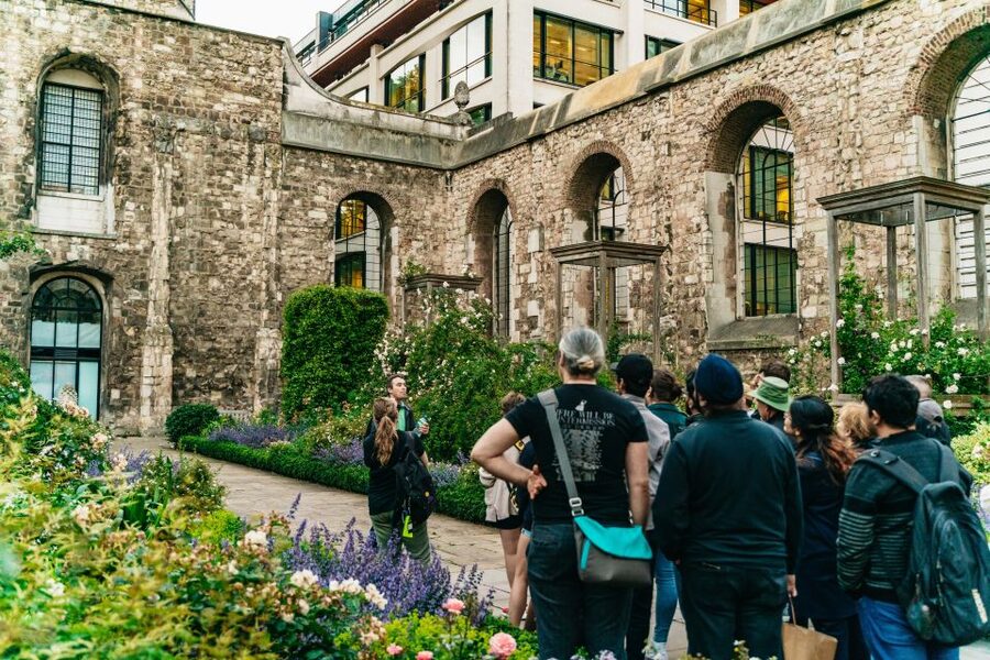 London: Ghastly Ghosts 2-Hour Walking Tour - The Monument and London’s changing city center