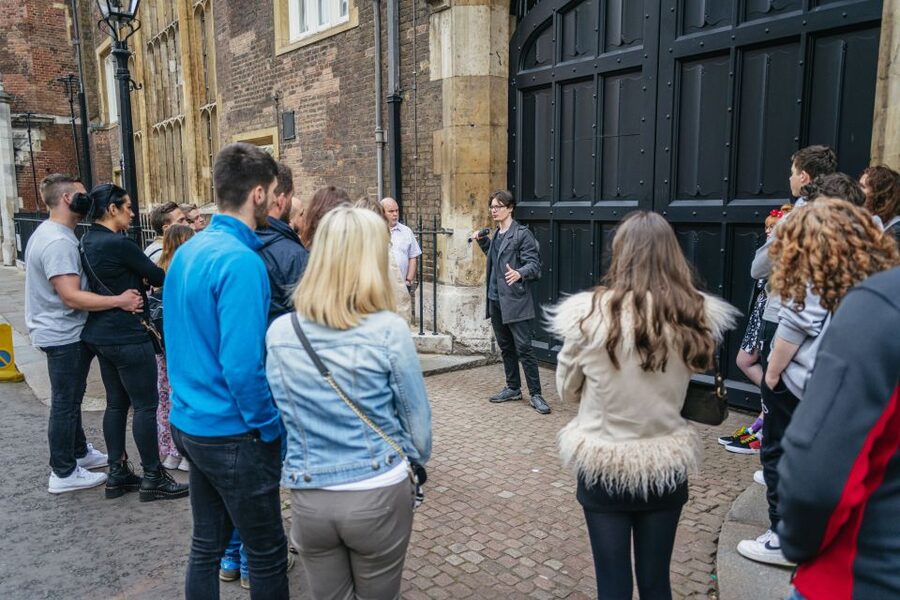 London: Ghost Walk and River Thames Boat Ride - The Thames catamaran ride: a scenic pause, not another guided talk