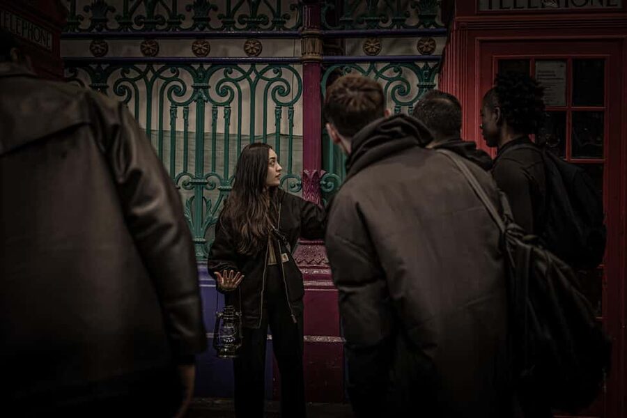 London: Ghosts, Legends & Mysteries Night Walking Tour - Why this London ghost walk works